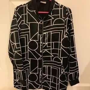 Long line patterned silky jacket